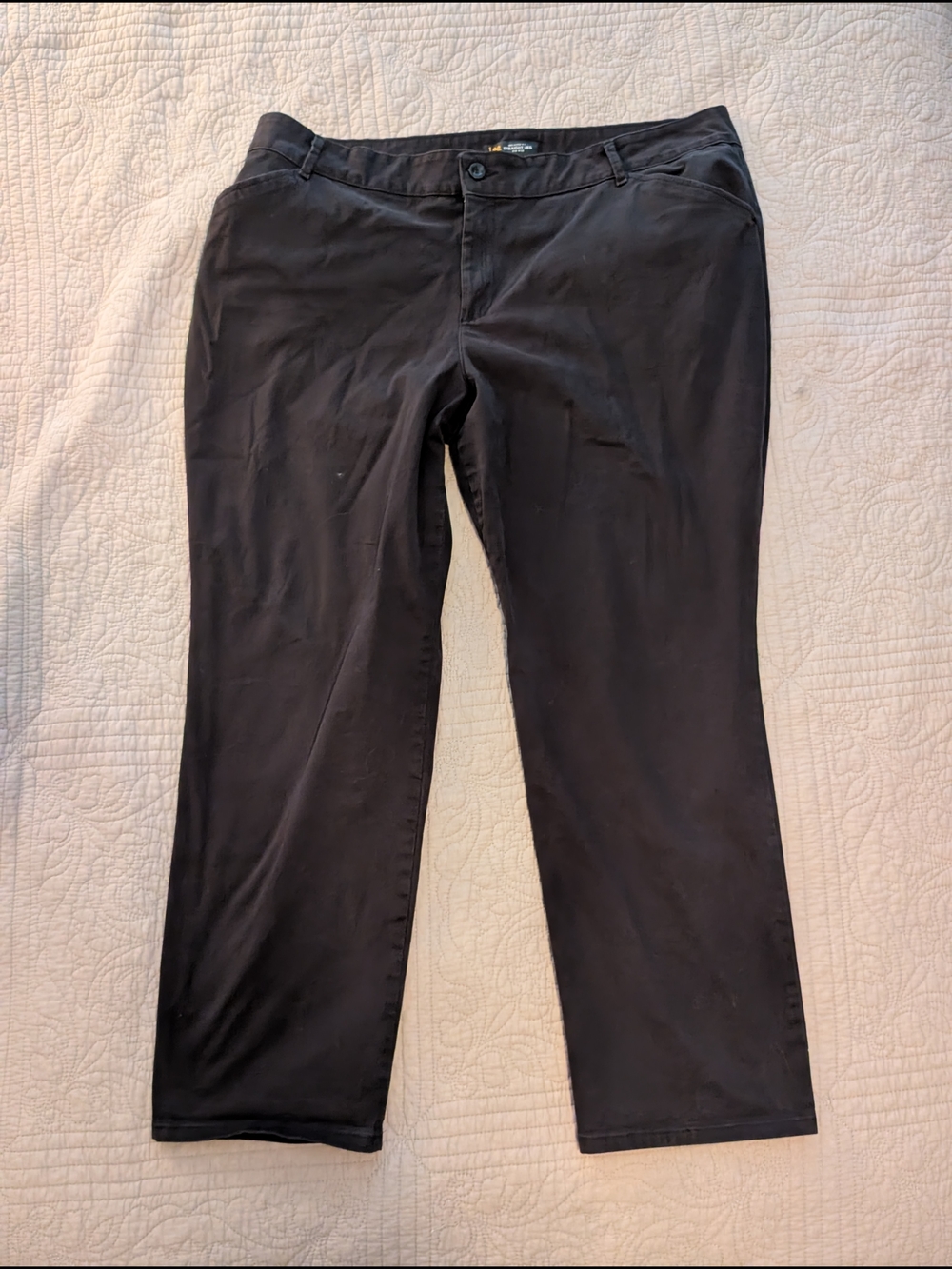 Women's Lee Relaxed Fit Straight-Leg Twill Pants